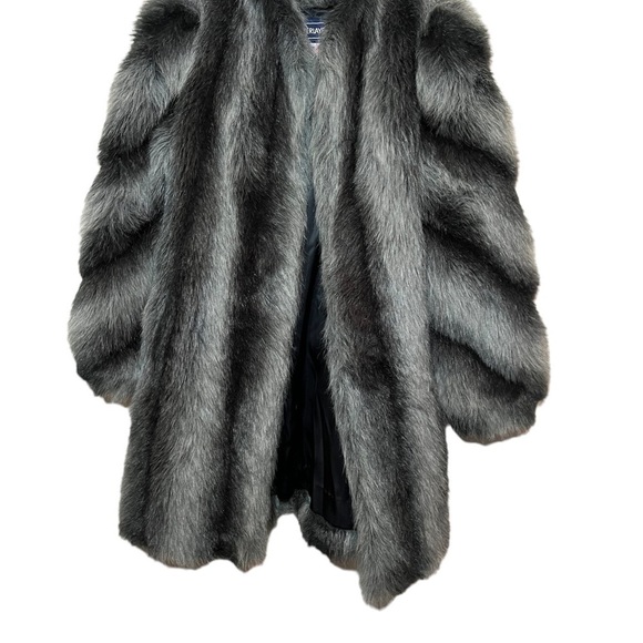 Outlayers Fur Coat Size 8 Black Gray - Picture 8 of 8